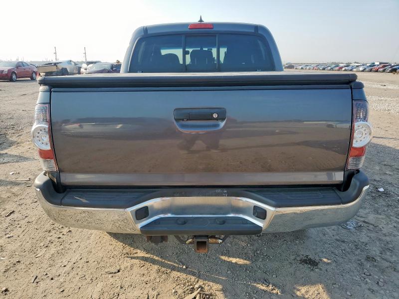 5TFJU4GN7DX033866 - 2013 TOYOTA TACOMA DOUBLE CAB PRERUNNER GRAY photo 6