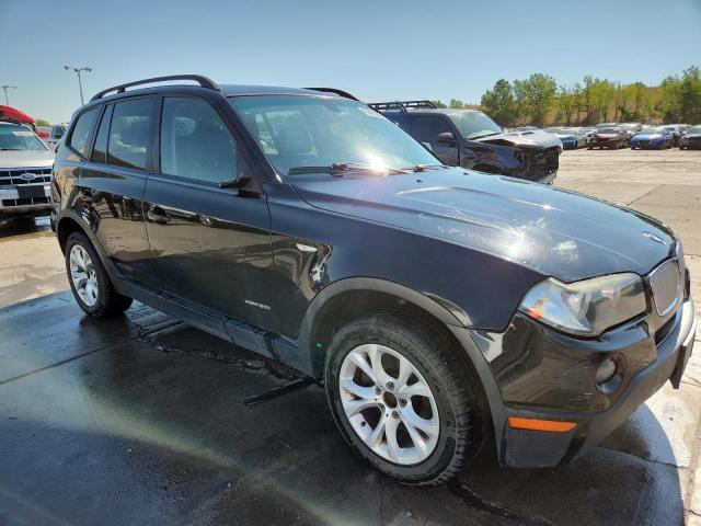 WBXPC9C44AWJ34889 - 2010 BMW X3 XDRIVE30I BLACK photo 4