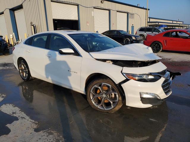 1G1ZD5ST0MF024679 - 2021 CHEVROLET MALIBU LT WHITE photo 4