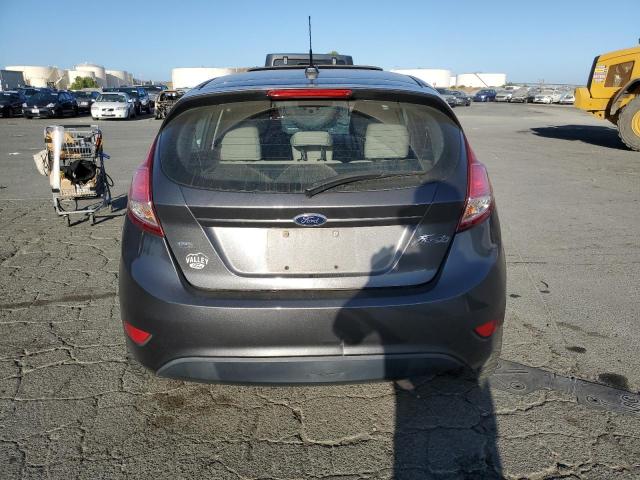 3FADP4EJXFM216827 - 2015 FORD FIESTA SE GRAY photo 6