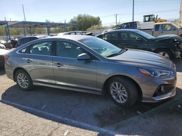 5NPE24AF1KH807627 - 2019 HYUNDAI SONATA SE CHARCOAL photo 4