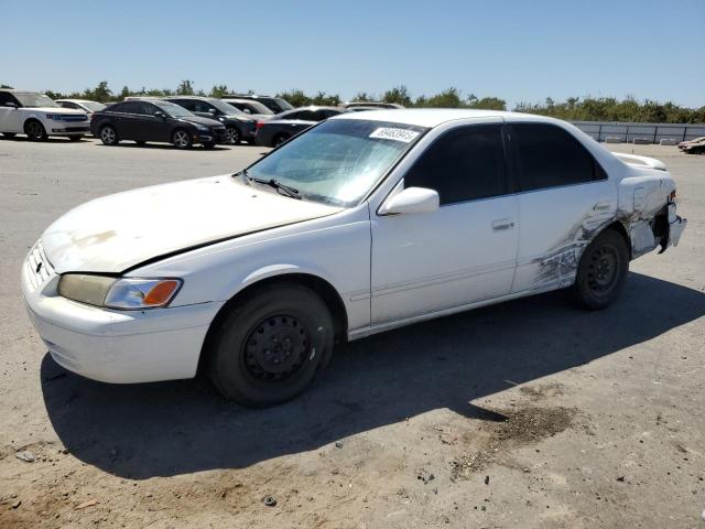 1997 TOYOTA CAMRY LE, 