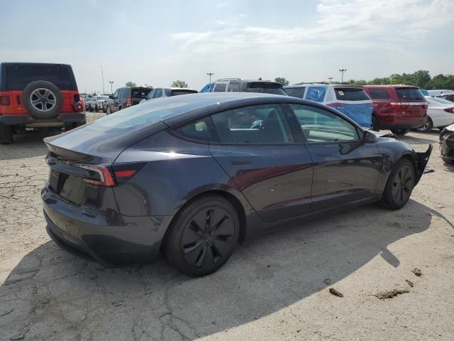5YJ3E1EA0SF983739 - 2025 TESLA MODEL 3 GRAY photo 3