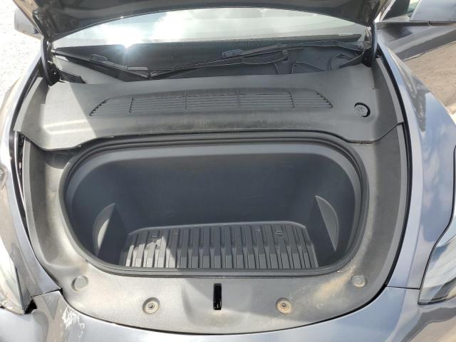 7SAYGDEE0PF696268 - 2023 TESLA MODEL Y Gris photo 11