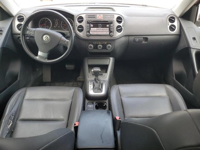 WVGAV7AXXAW001967 - 2010 VOLKSWAGEN TIGUAN S BURGUNDY photo 8