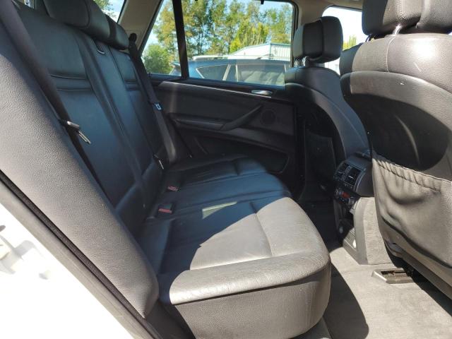 5UXZW0C54D0B92530 - 2013 BMW X5 XDRIVE35D WHITE photo 11