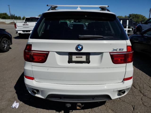 5UXZW0C54D0B92530 - 2013 BMW X5 XDRIVE35D WHITE photo 6