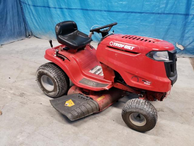 1D126B30009 - 2016 TROY MOWER RED photo 1