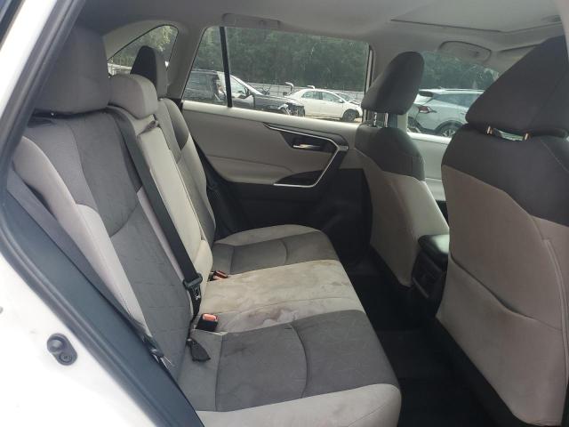 2T3W1RFV3KW032356 - 2019 TOYOTA RAV4 XLE WHITE photo 11