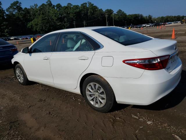 4T1BF1FK9GU164853 - 2016 TOYOTA CAMRY LE WHITE photo 2