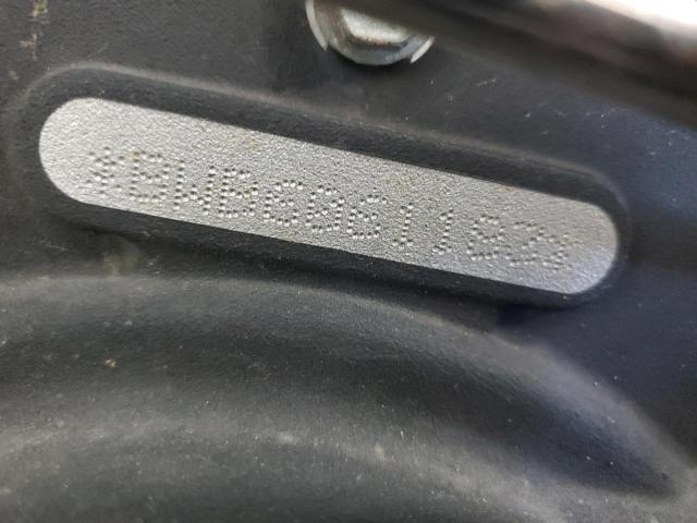 1HD1BWB176Y061183 - 2006 HARLEY-DAVIDSON FLSTCI 黑色 照片 8