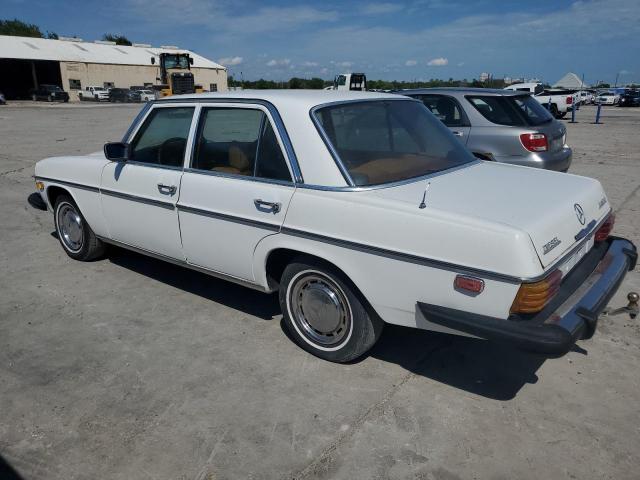 11511712059257 - 1975 MERCEDES-BENZ 300SD WHITE photo 2