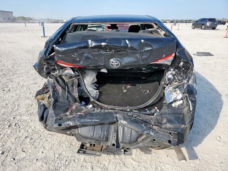 5YFBURHE9KP930070 - 2019 TOYOTA COROLLA L BLACK photo 6