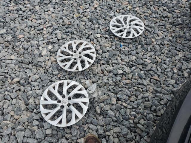 5YFBURHE8KP906360 - 2019 TOYOTA COROLLA L 黑色 照片 12