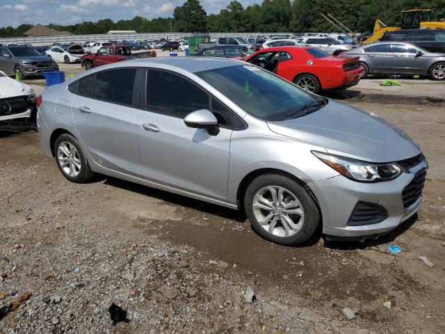 1G1BC5SM6K7129179 - 2019 CHEVROLET CRUZE LS SILVER photo 4