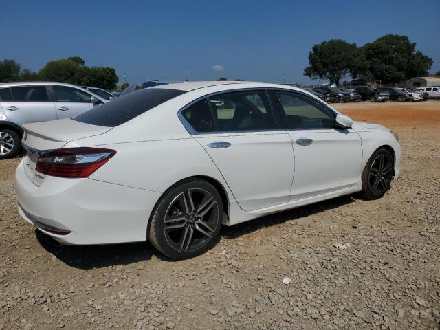 1HGCR2F59HA026802 - 2017 HONDA ACCORD SPORT თეთრი ფოტო 3