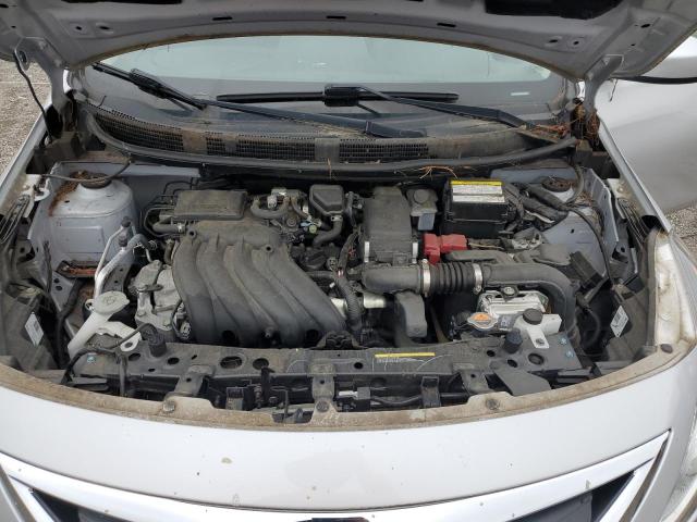 3N1CN7AP8KL818135 - 2019 NISSAN VERSA S 银色 照片 11