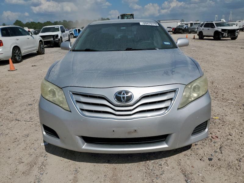 4T4BF3EK4BR116172 - 2011 TOYOTA CAMRY BASE Արծաթագույն լուսանկար 5