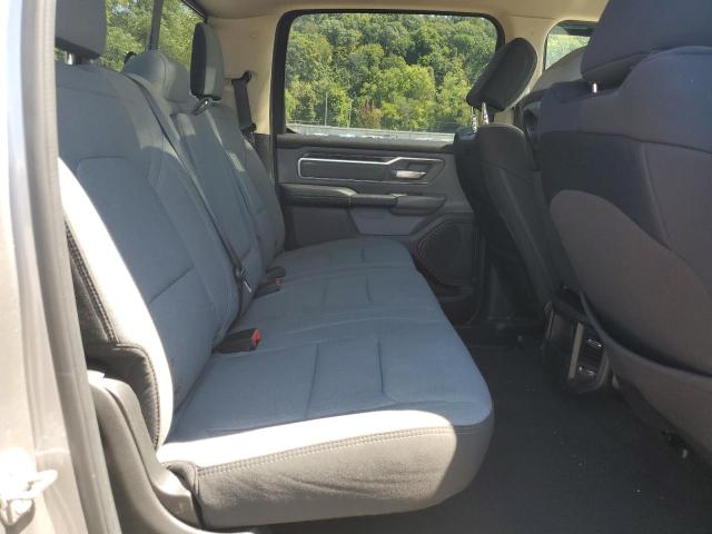 1C6SRFMT0KN637618 - 2019 RAM 1500 BIG HORN/LONE STAR SILVER photo 10