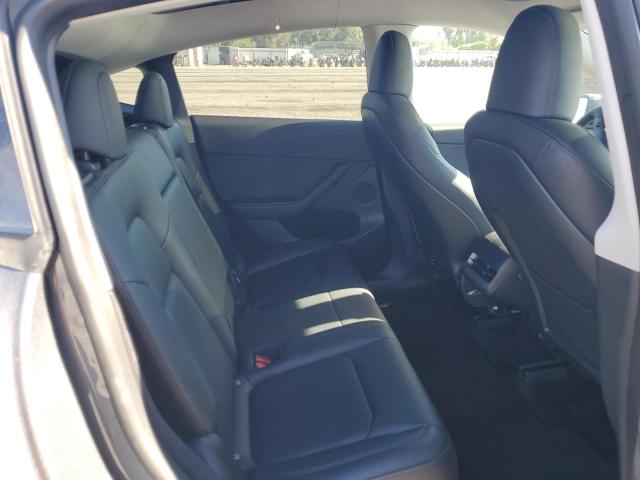 7SAYGDEFXPA049219 - 2023 TESLA MODEL Y GRAY photo 11