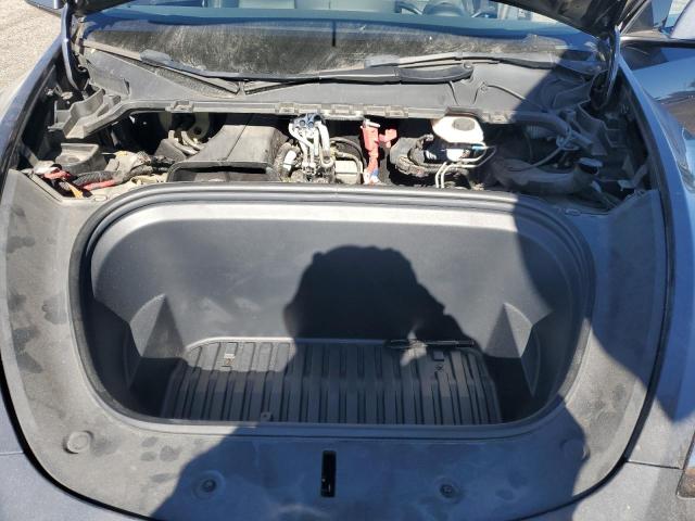 7SAYGDEFXPA049219 - 2023 TESLA MODEL Y GRAY photo 12