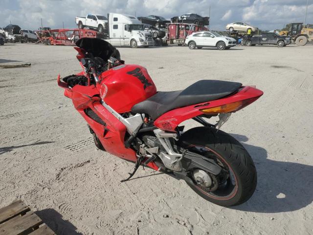 JH2RC46135M700060 - 2005 HONDA MOTORCYCLE RED photo 3