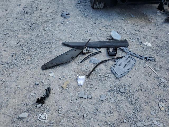 JTNKHMBX3K1020562 - 2019 TOYOTA C-HR XLE თეთრი ფოტო 13