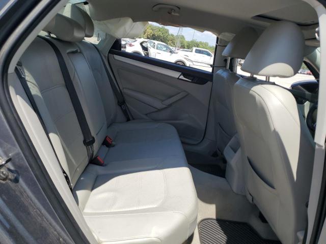 1VWBH7A33CC019550 - 2012 VOLKSWAGEN PASSAT SE ნაცრისფერი ფოტო 10