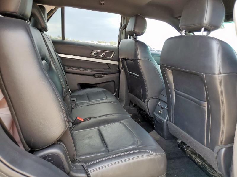 1FM5K7D87HGB12978 - 2017 FORD EXPLORER XLT GRAY photo 11