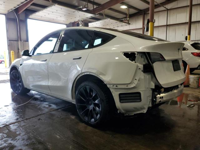 7SAYGDEE4SF223000 - 2025 TESLA MODEL Y WHITE photo 2