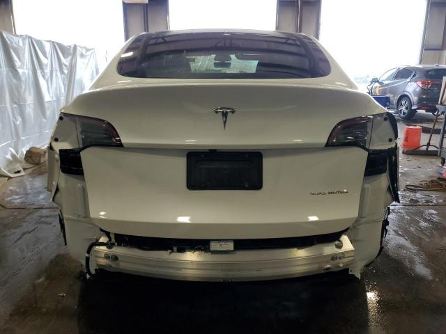 7SAYGDEE4SF223000 - 2025 TESLA MODEL Y WHITE photo 6