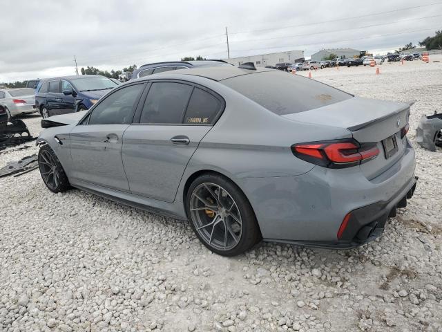 WBSJF0C50JB282746 - 2018 BMW M5 GRAY photo 2