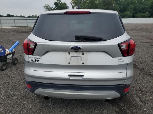 1FMCU0GD9KUC47213 - 2019 FORD ESCAPE SE ვერცხლისფერი ფოტო 6