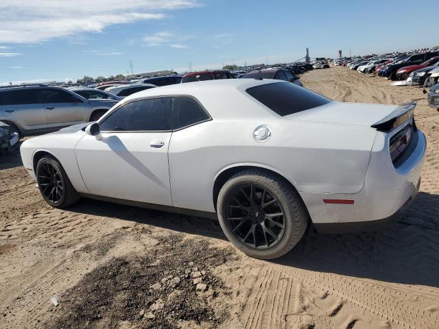 2C3CDZAG6GH232047 - 2016 DODGE CHALLENGER SXT WHITE photo 2