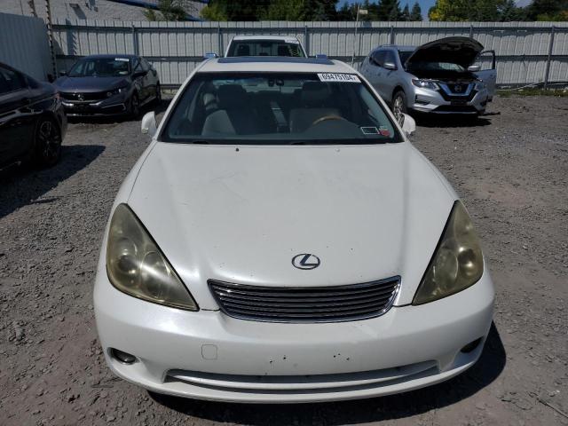 JTHBA30G555138078 - 2005 LEXUS ES 330 WHITE photo 5