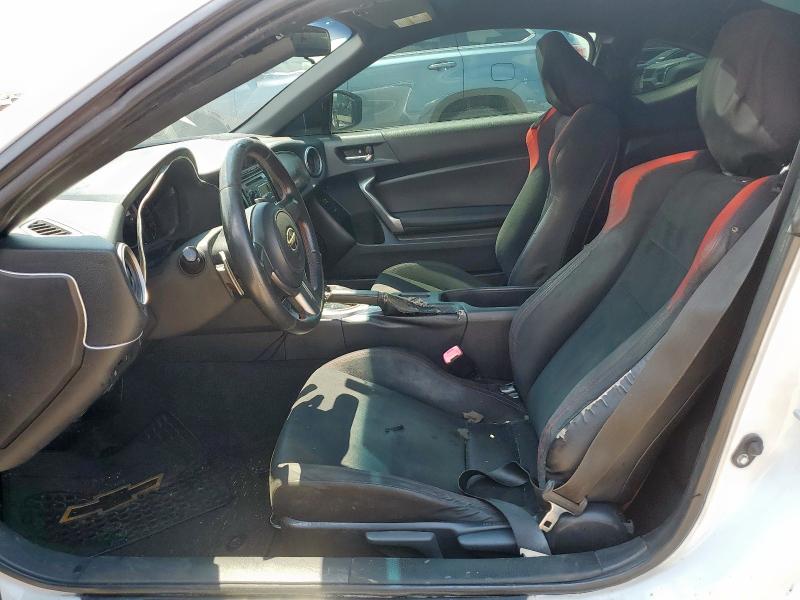 JF1ZNAA12D2730059 - 2013 TOYOTA SCION FR-S WHITE photo 7