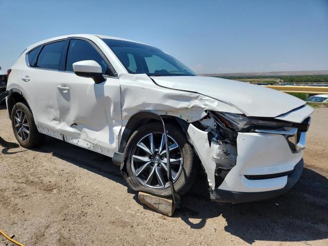 JM3KFBDL7H0205194 - 2017 MAZDA CX-5 GRAND TOURING WHITE photo 4