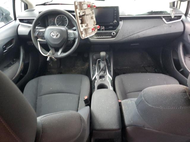 5YFEPMAE5NP332547 - 2022 TOYOTA COROLLA LE 银色 照片 8