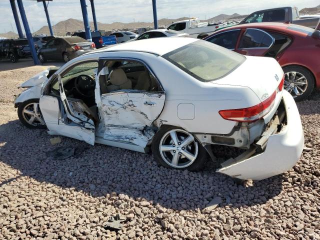 JHMCM56673C052849 - 2003 HONDA ACCORD EX WHITE photo 2