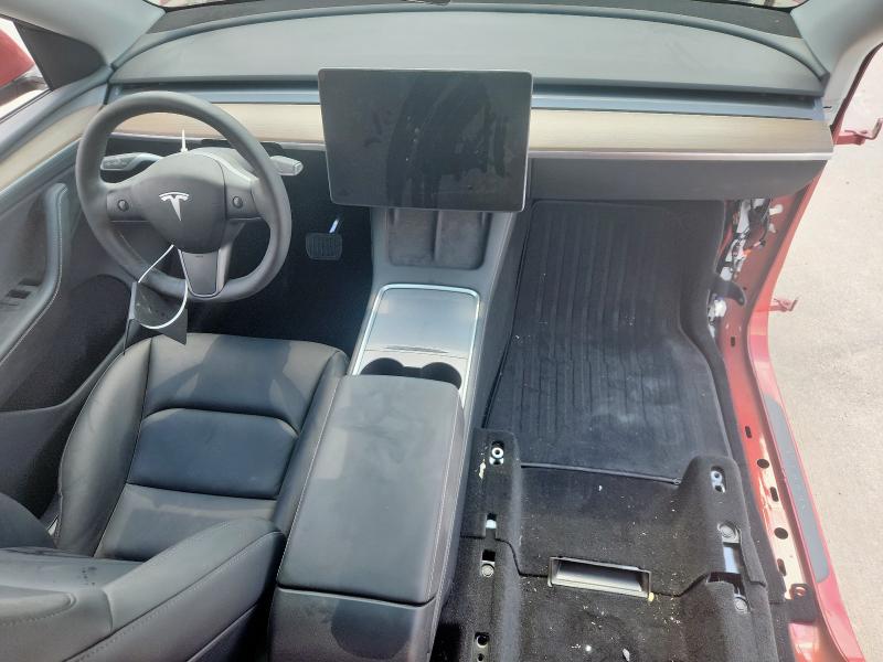 7SAYGDEE7PA153089 - 2023 TESLA MODEL Y Kırmızı fotoğraf 8