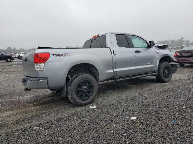5TFUY5F14DX289839 - 2013 TOYOTA TUNDRA DOUBLE CAB SR5 SILVER photo 3
