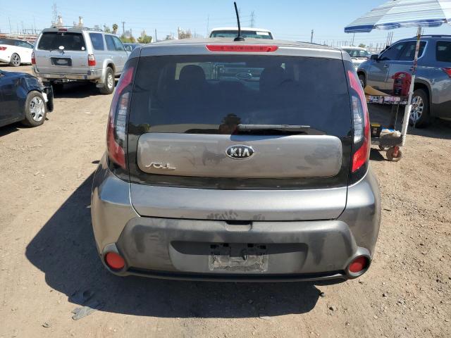 KNDJN2A22G7358798 - 2016 KIA SOUL GRAY photo 6