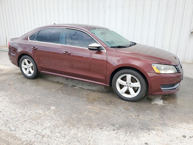 1VWAT7A39EC058639 - 2014 VOLKSWAGEN PASSAT S MAROON photo 4