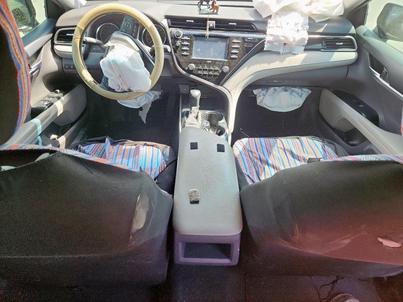 4T1C11AK2LU996104 - 2020 TOYOTA CAMRY LE SILVER photo 8