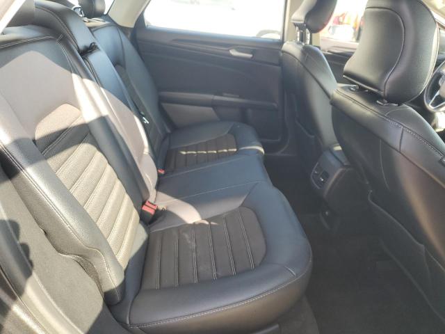 3FA6P0HD2JR196754 - 2018 FORD FUSION SE 灰色 照片 10