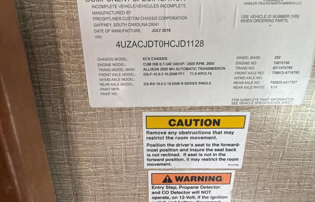 4UZACJDT0HCJD1128 - 2017 FREIGHTLINER CHASSIS XC Бежевий фото 10