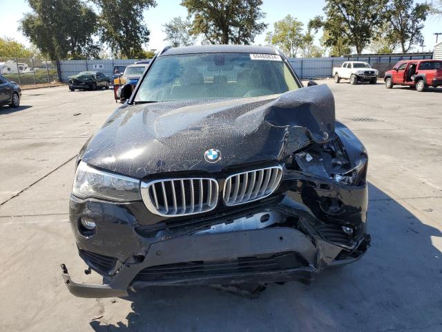5UXWZ7C32H0V86869 - 2017 BMW X3 SDRIVE28I BLACK photo 5