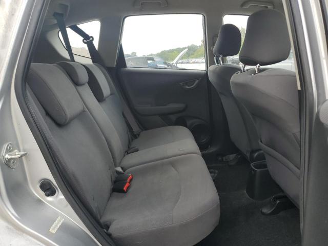 JHMGE8H37DC057599 - 2013 HONDA FIT ვერცხლისფერი ფოტო 10