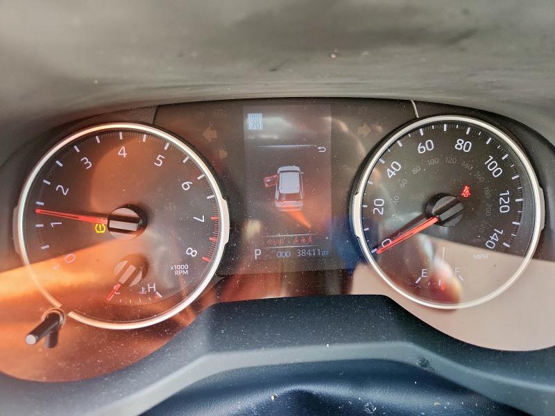 JTMW1RFV2KJ015322 - 2019 TOYOTA RAV4 XLE MAROON photo 9