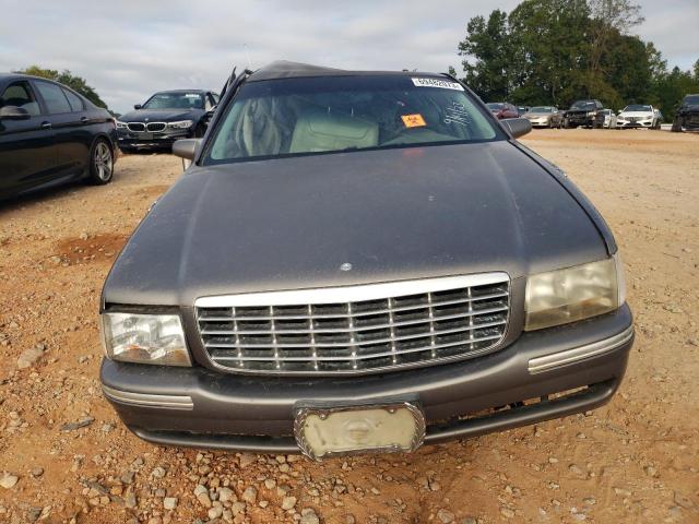 1G6KD54YXXU716629 - 1999 CADILLAC DEVILLE GRAY photo 5